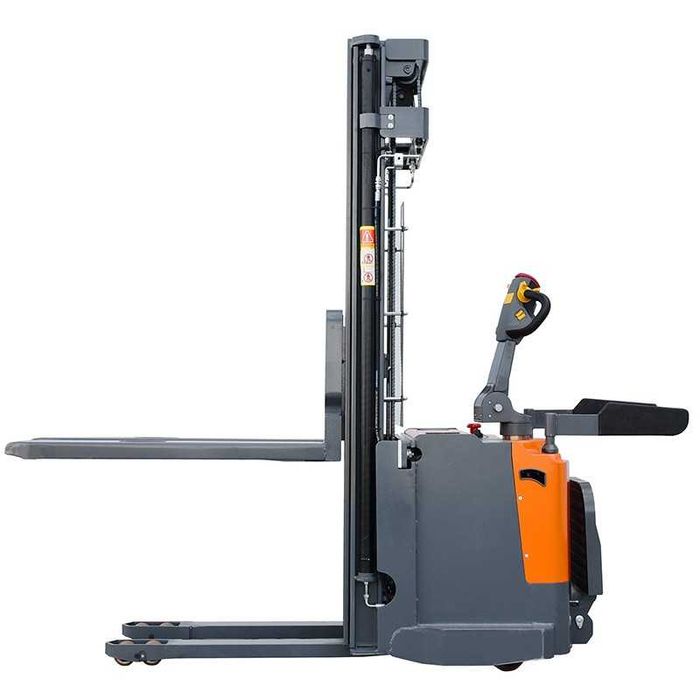 Новий штабелер електричний RS16, високий підйом на 5 метрів,на 1600 кг