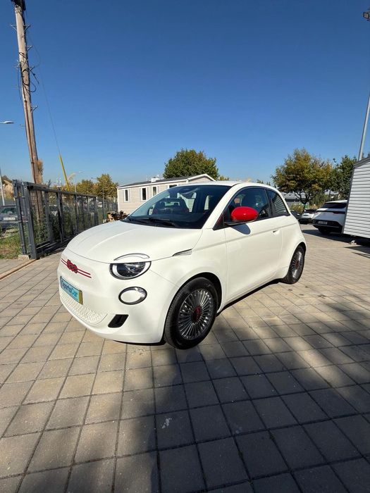 Fiat 500e 23.65 kWh (RED)