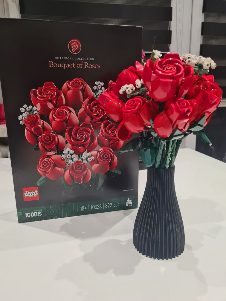 Wazonik idealny na róże Lego 10328 Druk 3d 14,5 cm