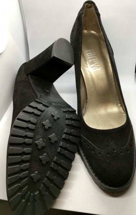 Sapatos camurça pretos senhora n36 Foreva - Novos a estrear