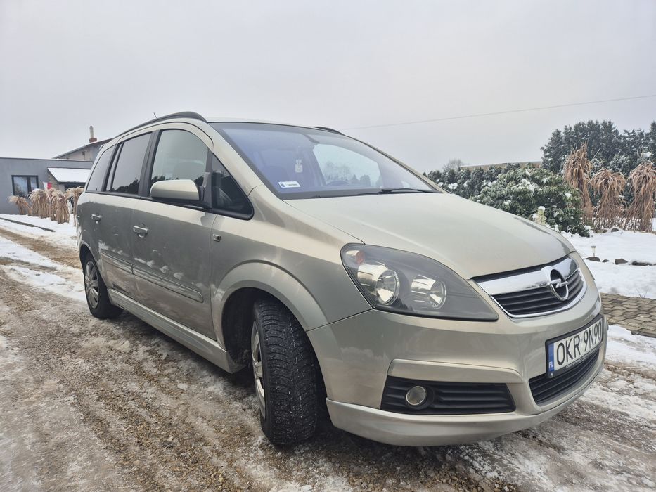 Opel Zafira 1.8 140km LPG OPC Line