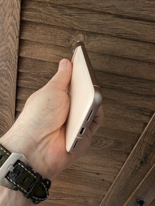 Pixel 8, 128GB,  Neverlock, стан нового