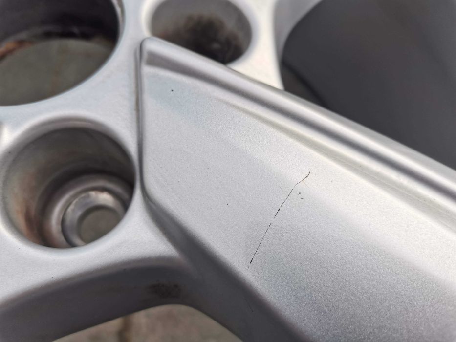 Felgi AUDI A6 A4 Q2 Q3 Q5 VW Seat Skoda 8Jx18H2 5x112 ET39