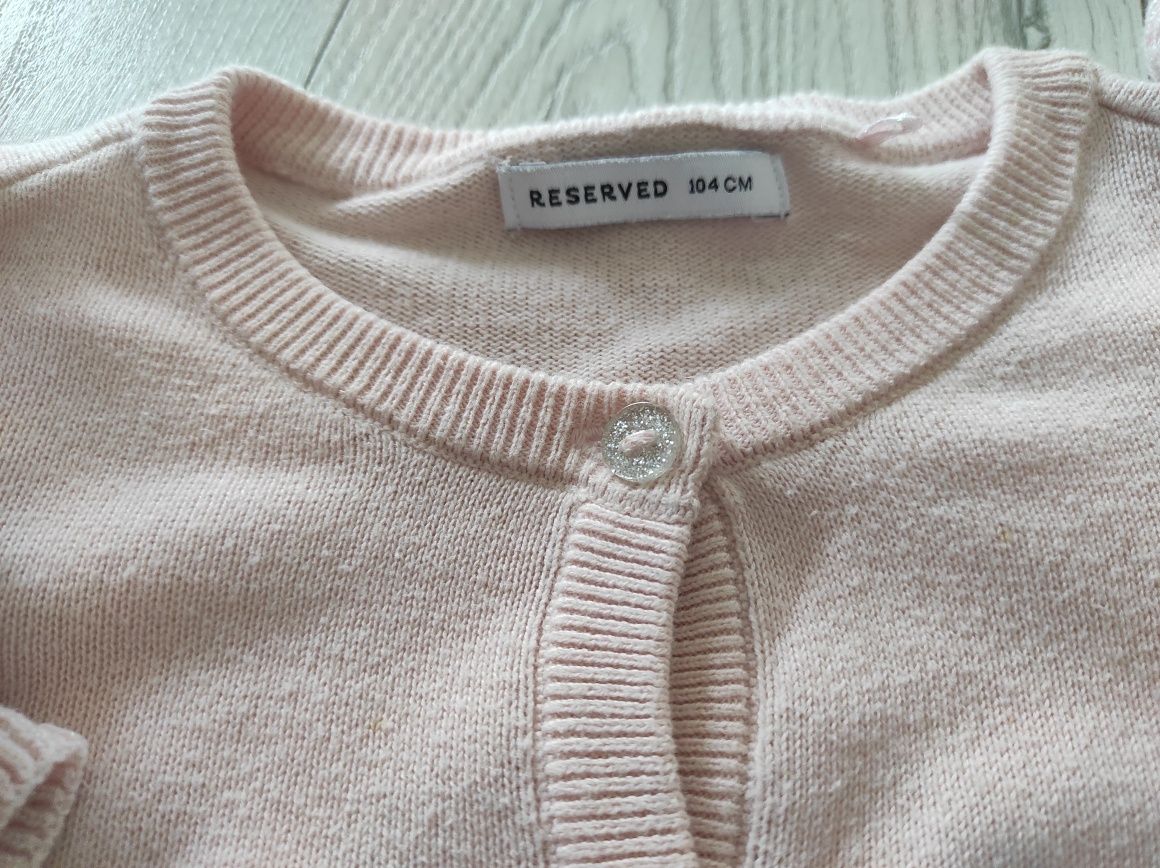 Sweterek rozpinany dziewczęcy Reserved rozmiar 104 różowy