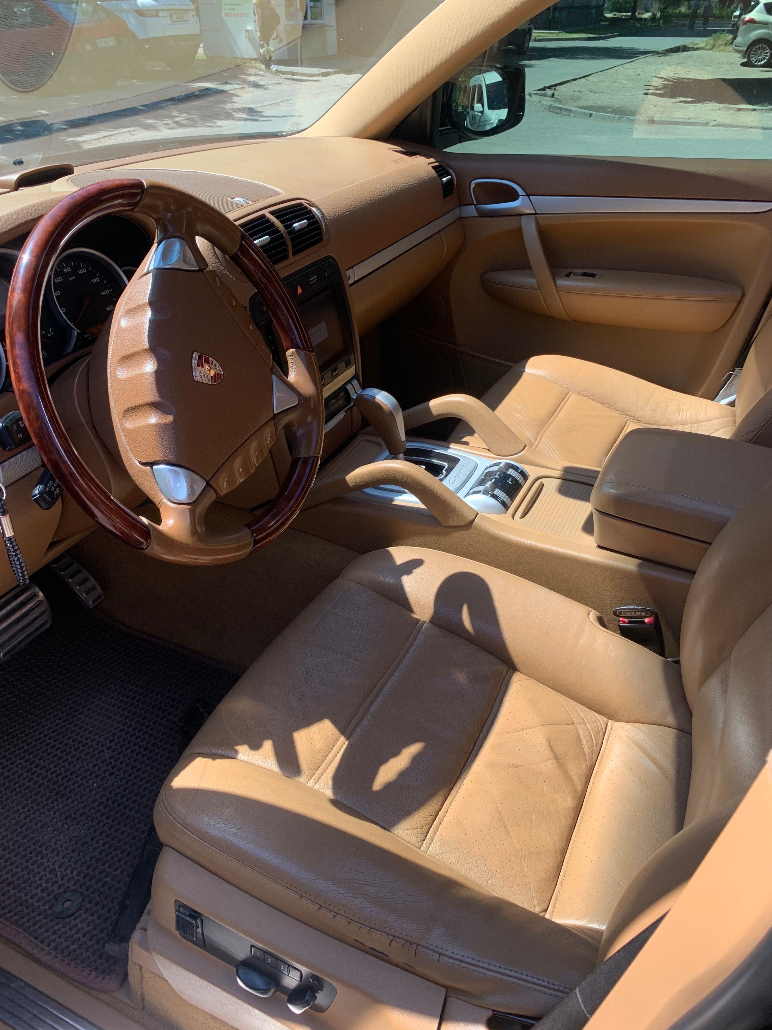 Продам порш каен 957
