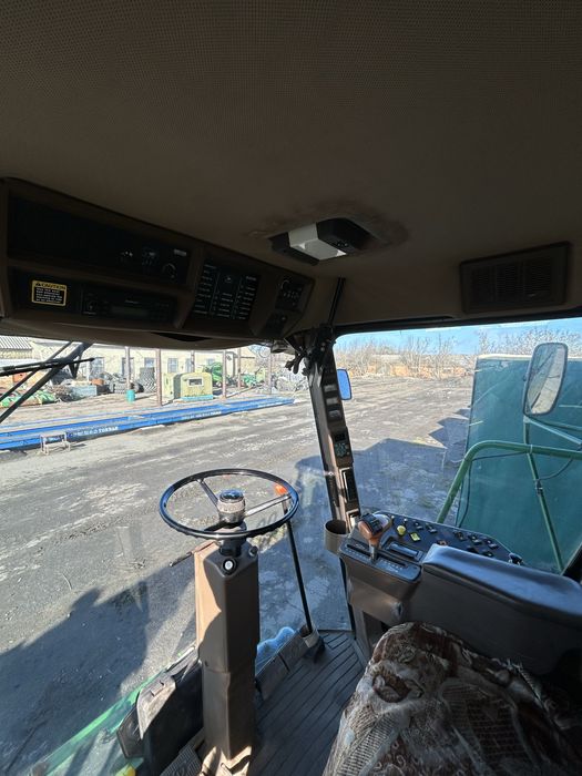 Комбайн JOHN DEERE 9610