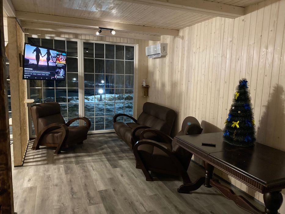 Оренда затишного БУДИНОЧКУ з Джакузі для відпочинку