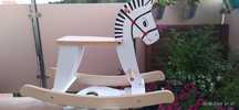 Konik na biegunach drewniany