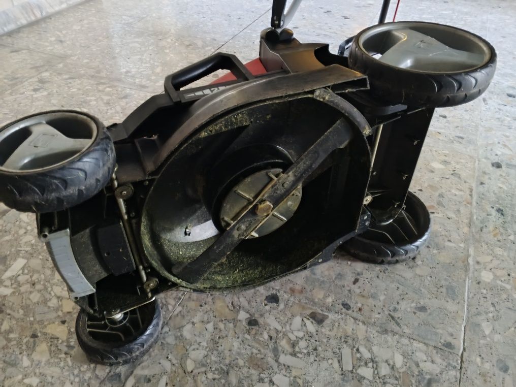 Акумуляторна газонокосарка Einhell GE-CM 43 Li M