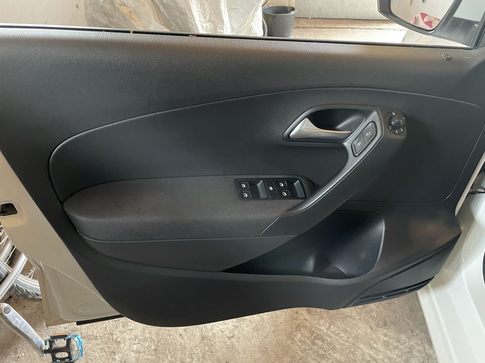 Volkswagen Polo 6C , 2015 рік , 1.0 MPI