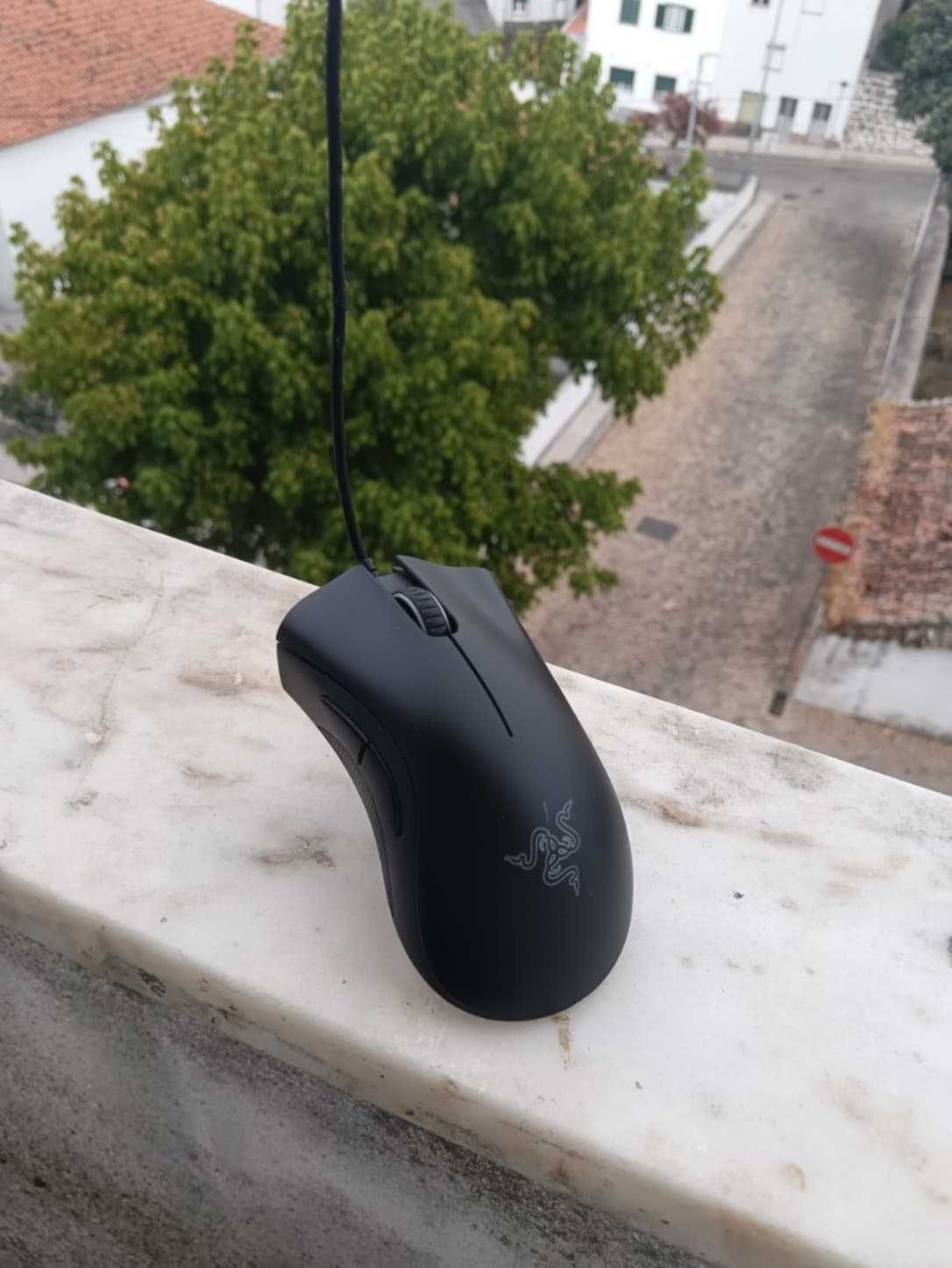 Rato gamer da Razer