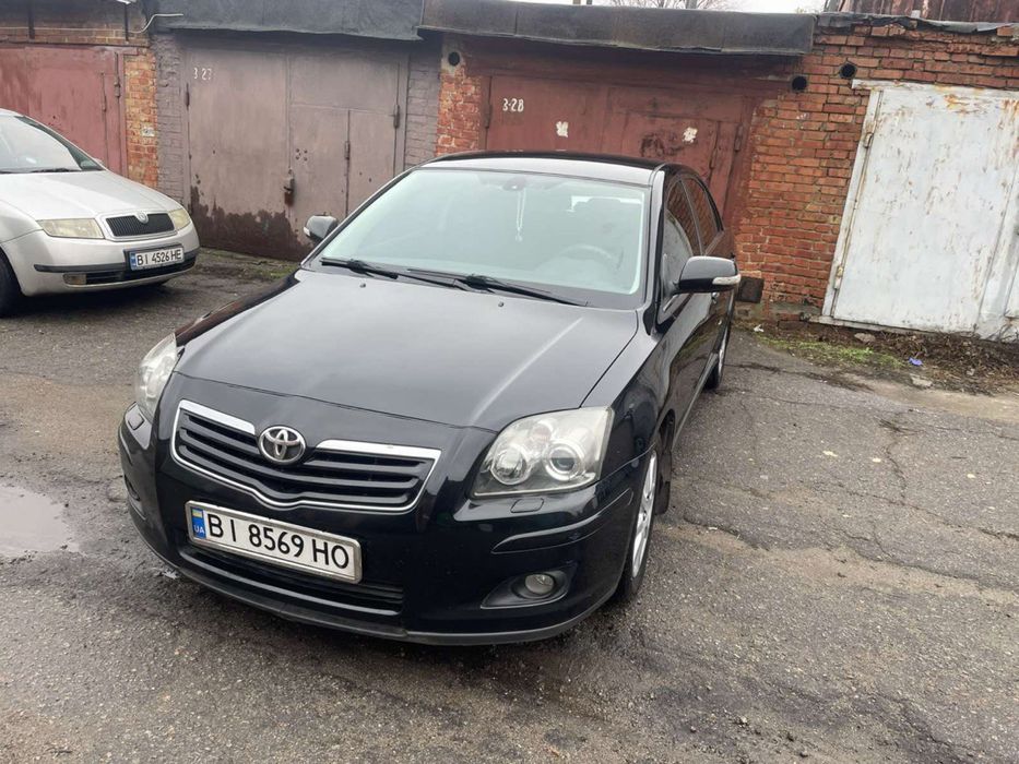 Тойота  авенсис продам