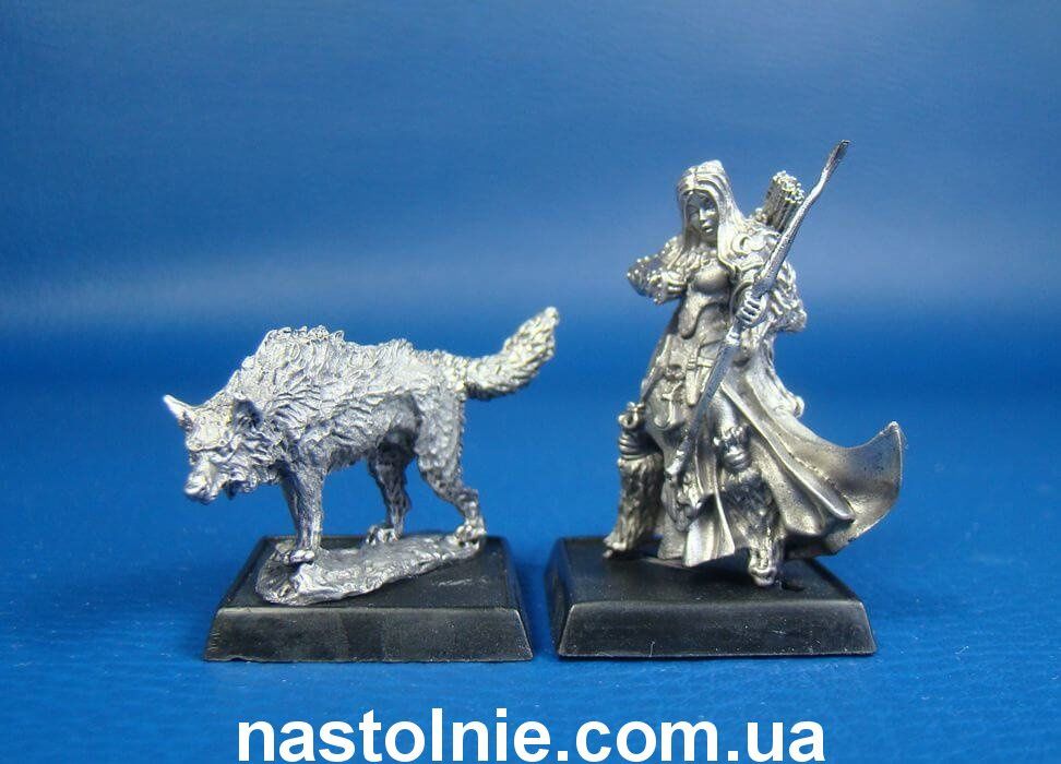 Ведьма с лисицей фамильяром Даджи оловянная миниатюра