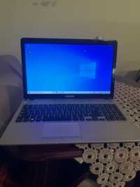 Laptop Samsung 270E