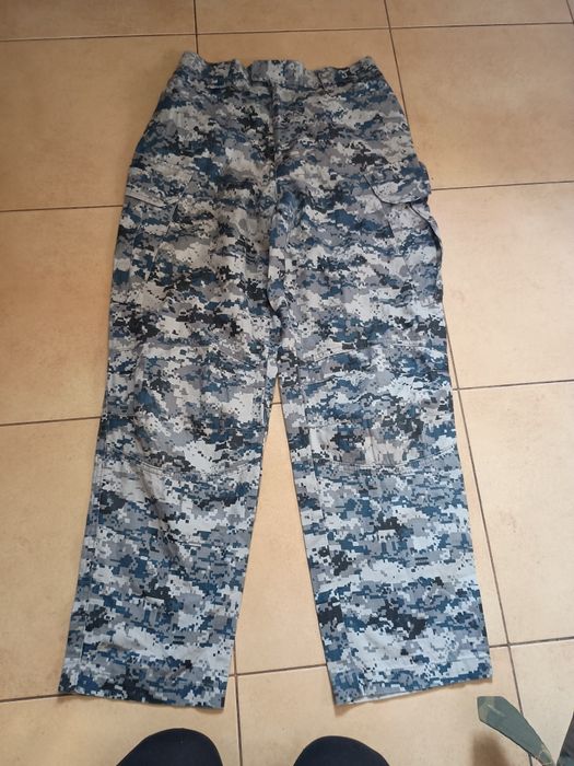 mundur harcerski moro rozmiar 158/164 (1xbluza, 2xspodnie)