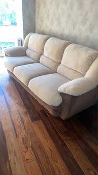 Итальянский диван с креслом