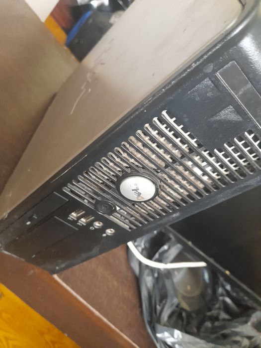 Sprzed komputer stacjonarny firmy BenQ