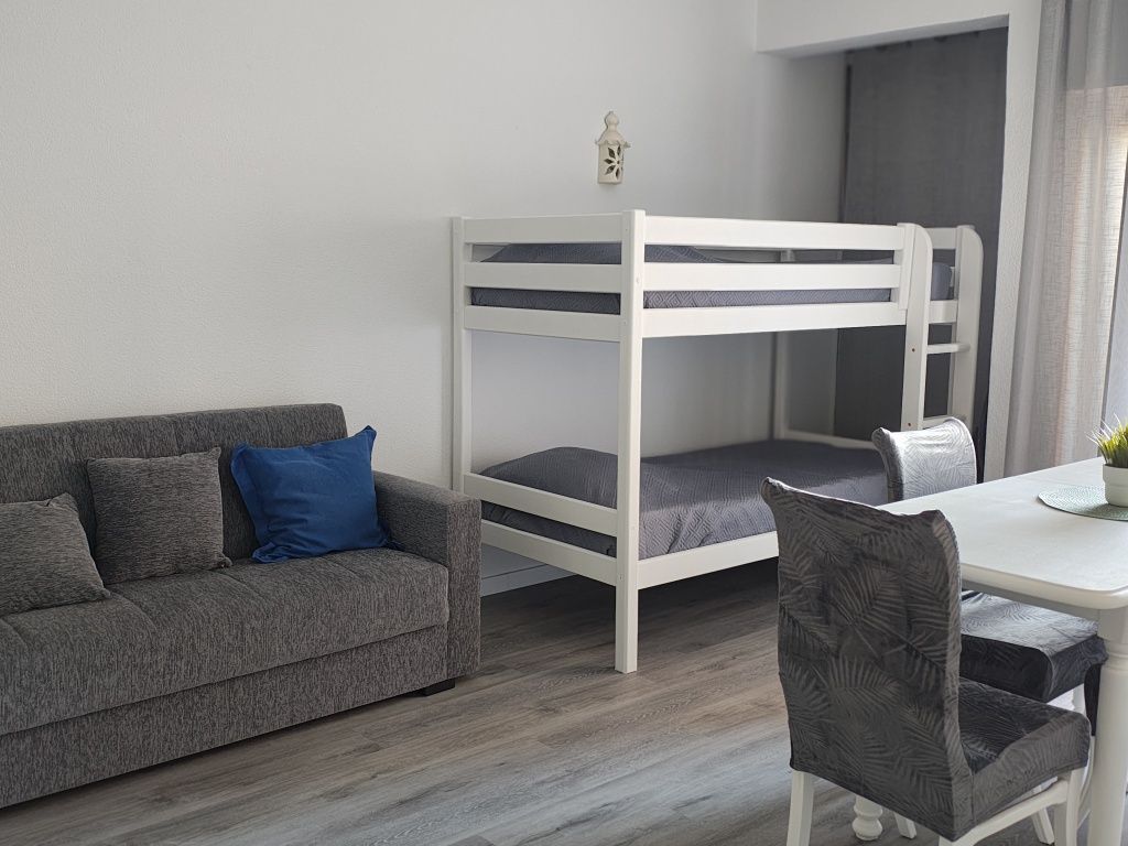 Apartamento T1 para Férias em Albufeira – Até 6 pessoas, Piscina e BBQ