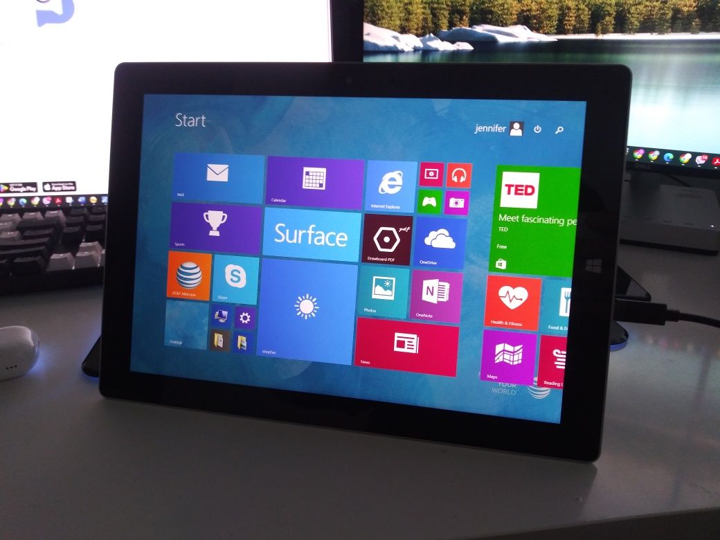 Планшет Microsoft Surface 3 Tablet LTE 1657