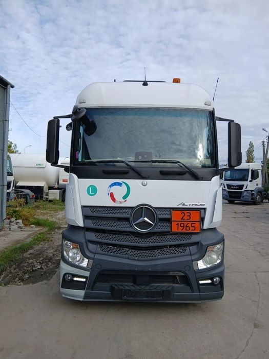 Mercedes-Benz Actros  pierwszy właściciel, automat, bezwypadkowy
