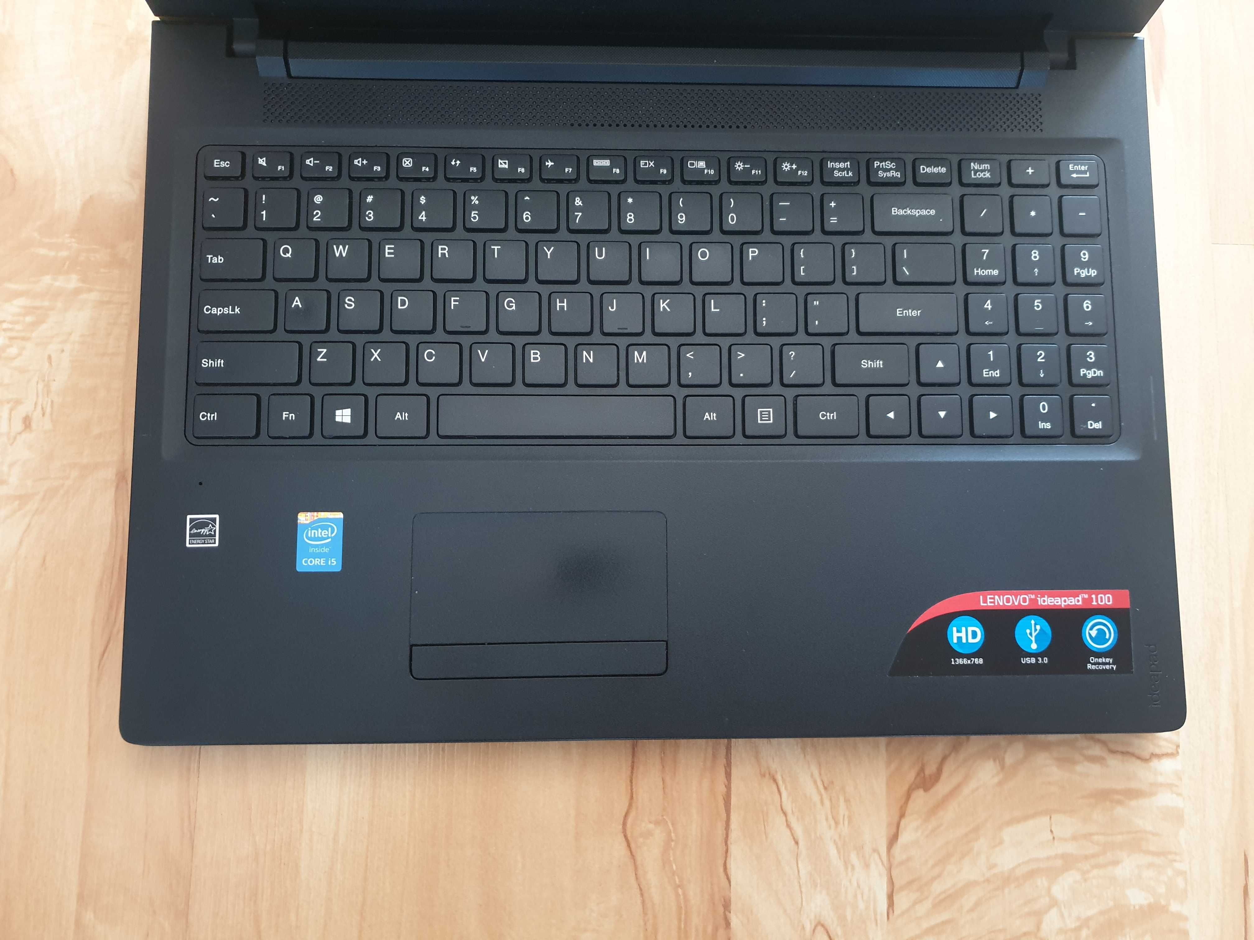 LENOVO procesor i5, pamięć RAM 8GB, dysk SSD 512 GB