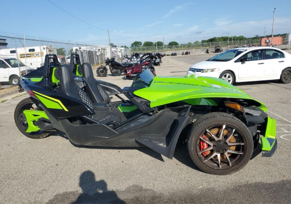 Polaris Slingshot Pisz