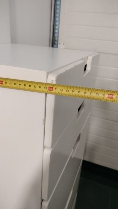 Camiseiro Stuva 60 x 130 x 50cm (l x a x p)