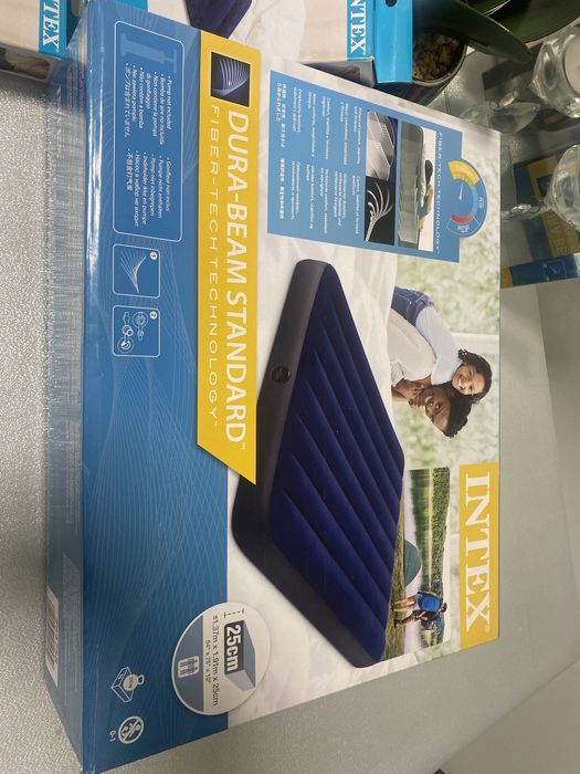 INTEX Materac + 2 poduszki Zestaw Nowe