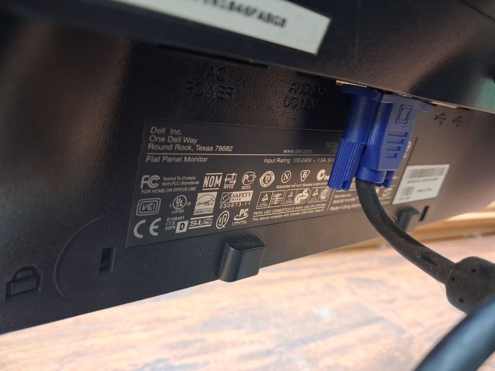 Przedmiotem jest monitor