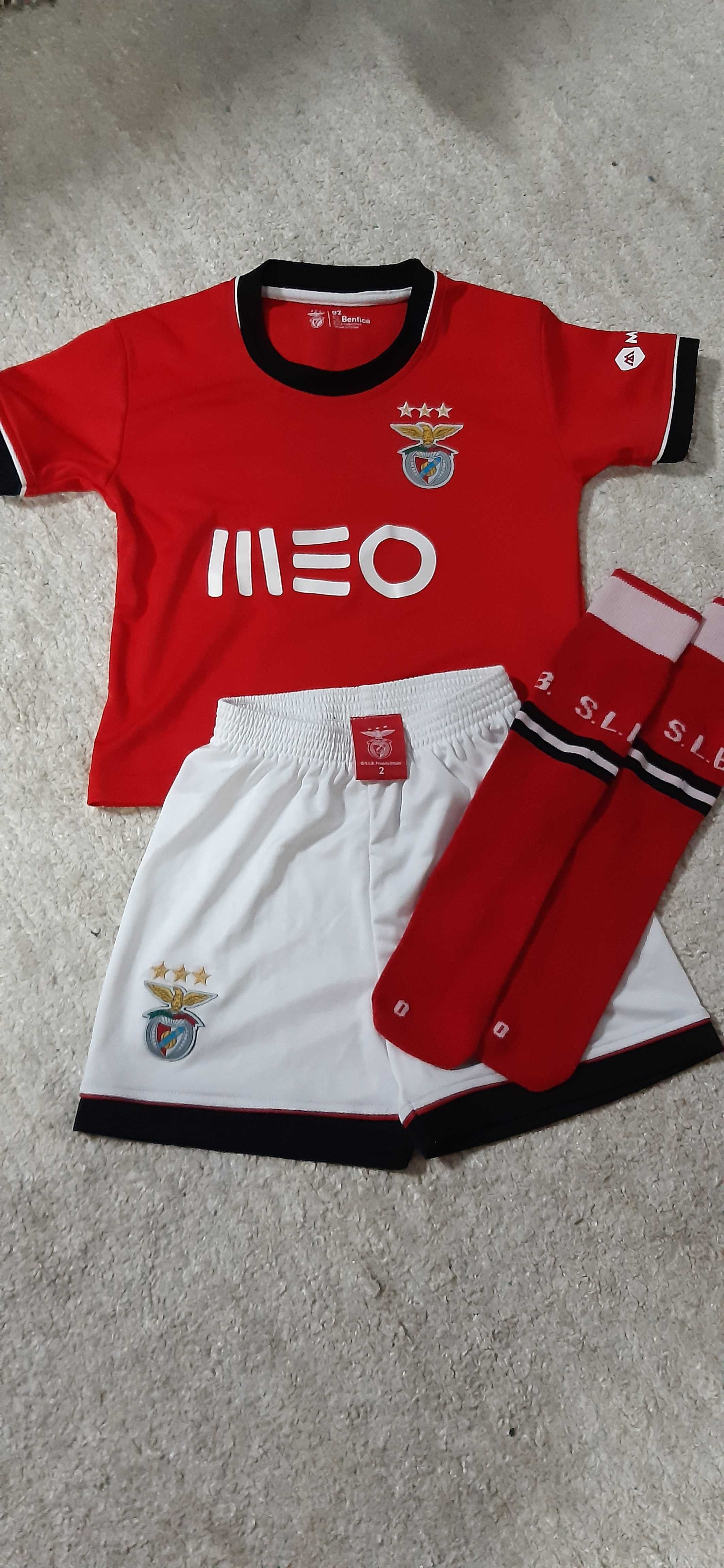 Equipamento do Benfica para criança