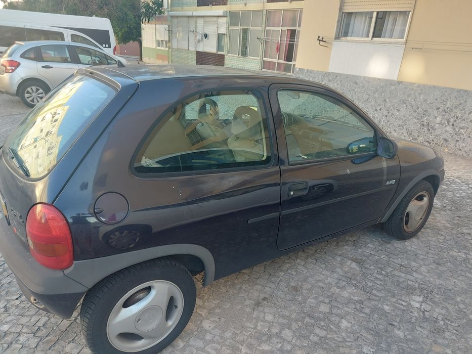 Opel Corsa b 1.2 gasolina 96 impecável (Sem catalisador)