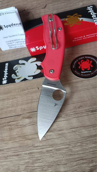 Spyderco  Urban Slipit – Red FRN / S30V Exclusive 082V. Складний ніж