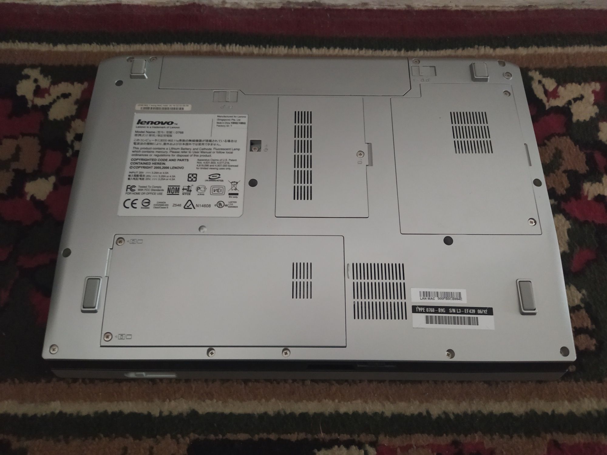 Laptop Lenovo 3000 N100