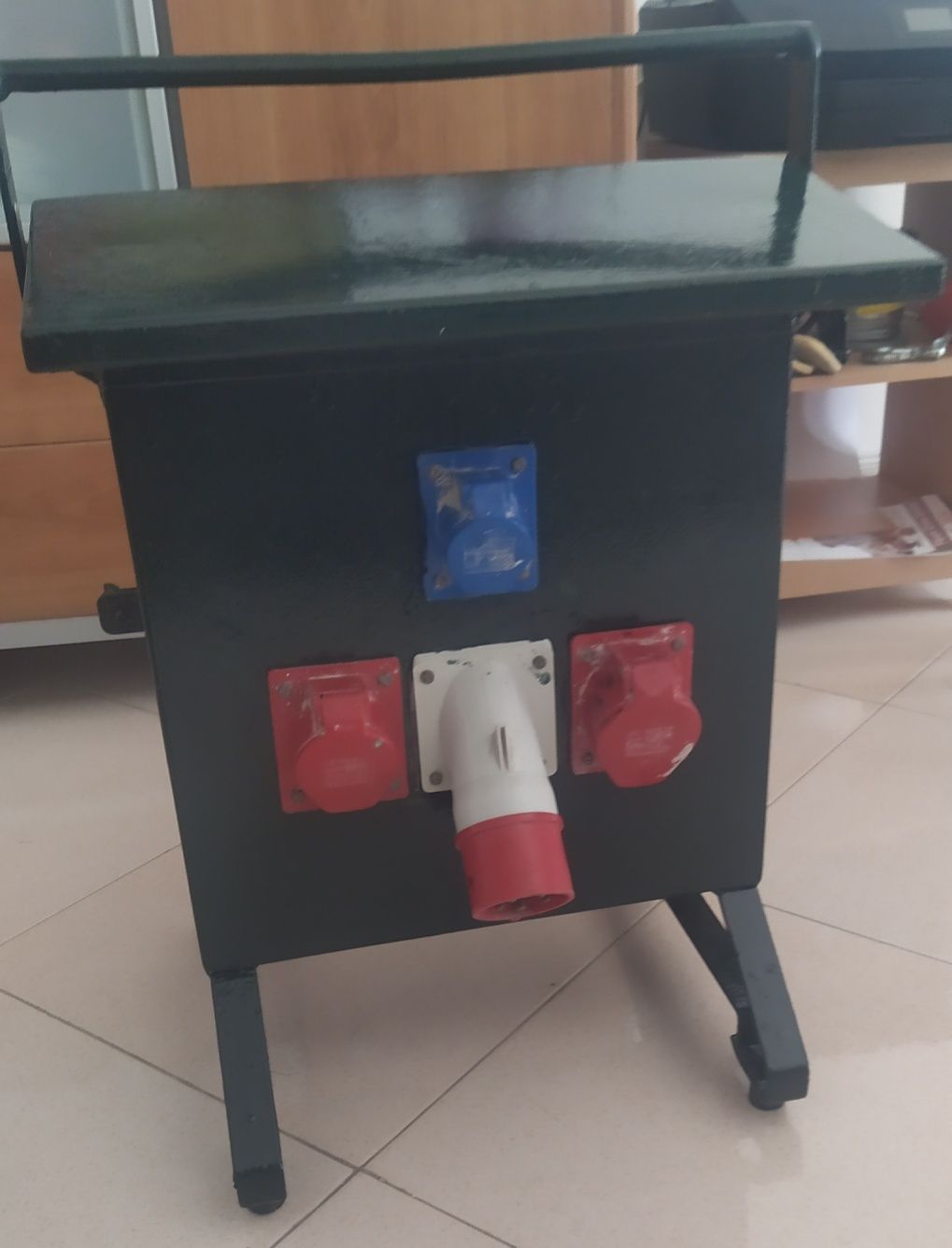 pimenteiro elétrico metálico