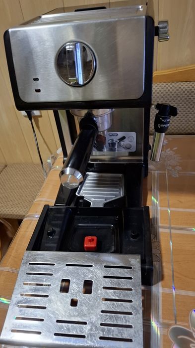 Кавоварка  Delonghi