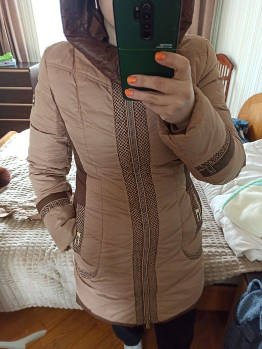 Пуховик 44 розмір