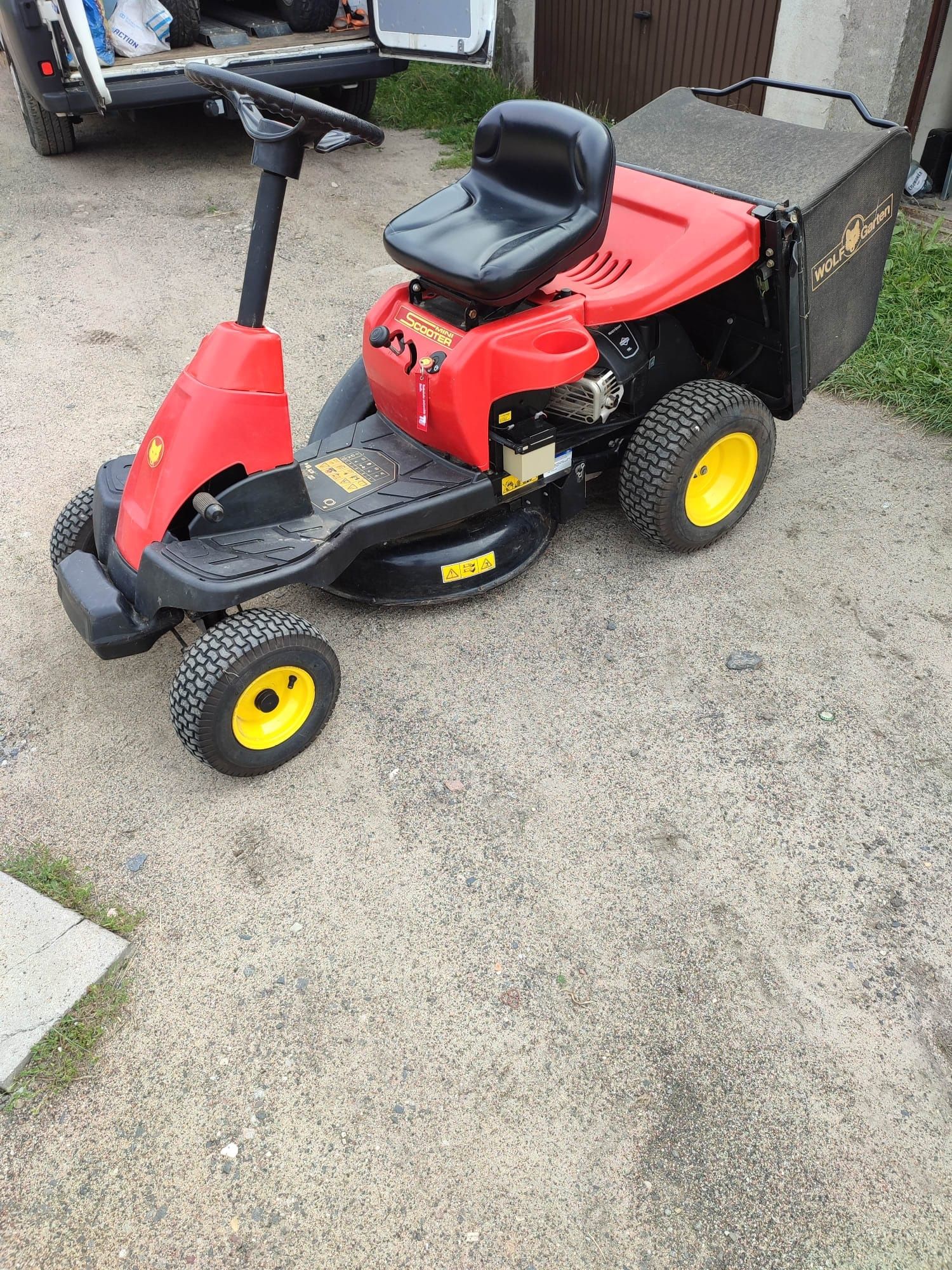 Traktorek kosiarka Wolf Garten Scooter, MTD, Cub Cadet..