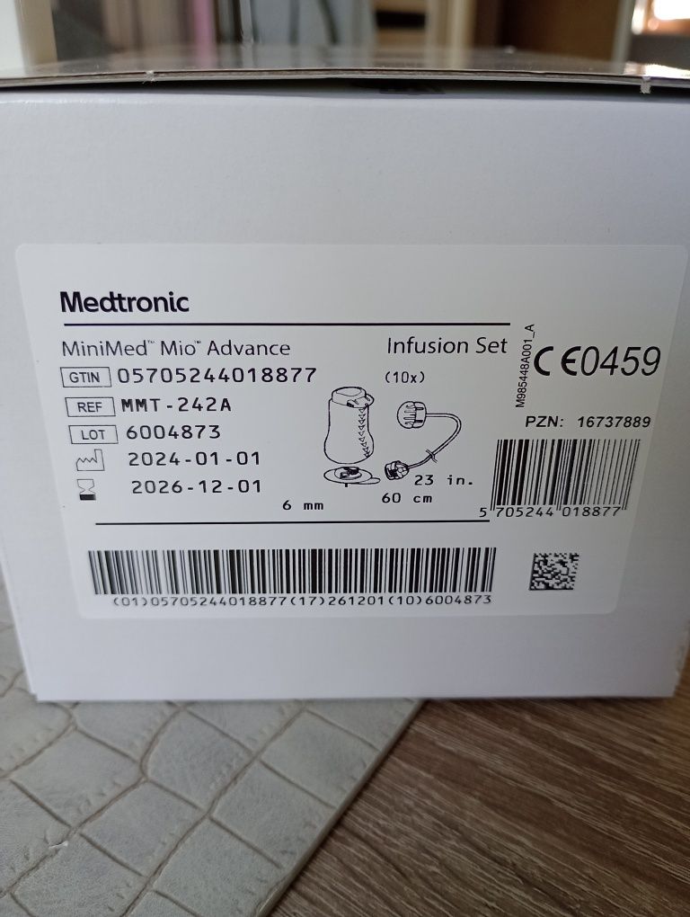 Zestaw Medtronic MiniMed Mio Advance+zbiorniki MiniMed Reservoir 3ml