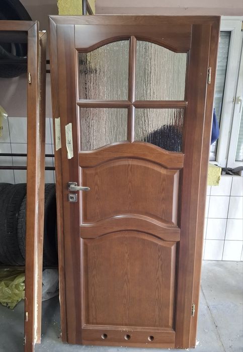 Komplet drzwi wewnętrznych 80 z ościeżnicą regulowaną z demontażu