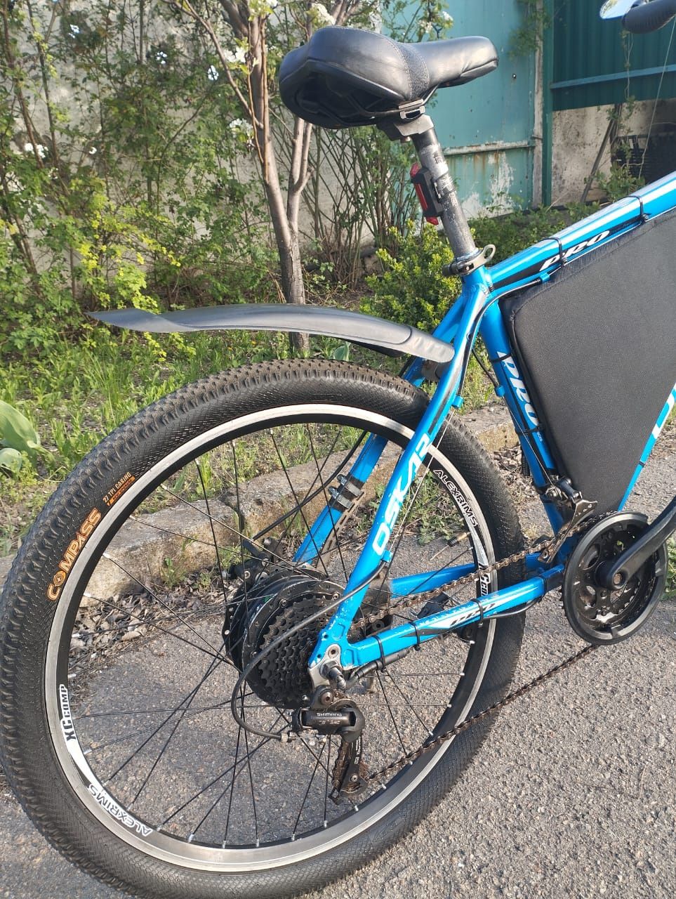 Електровелосипед Oscar Shimano Pro на 26" колесах.