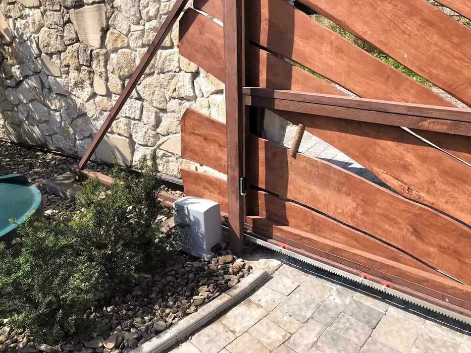 НЕ КИТАЙ Італійська автоматика і ЄВРОПЕЙСЬКІ секційні гаражні ворота