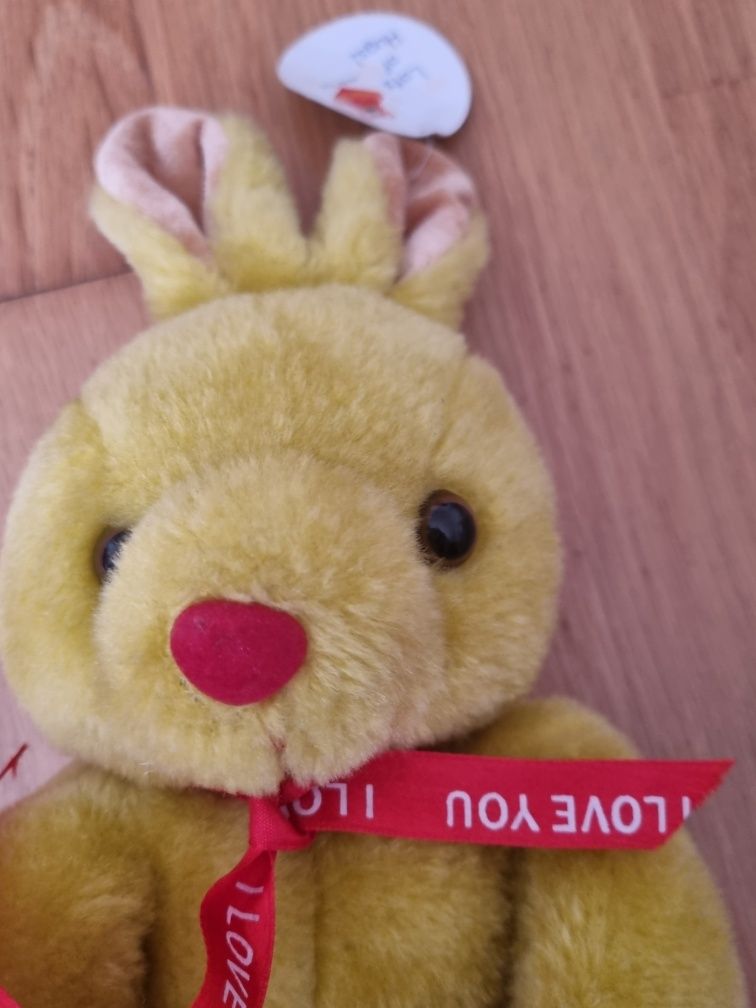 Coelho peluche  I love you
