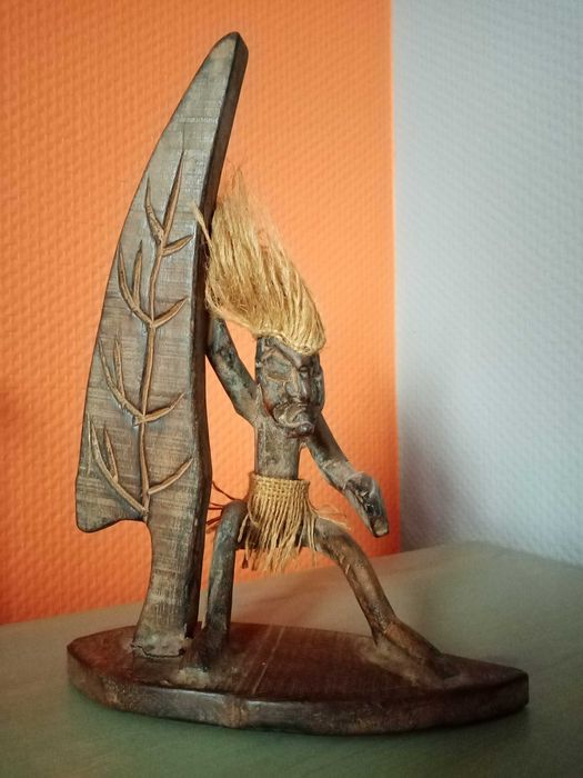 Figurki, dekoracje, rzeźby afrykańskie, prezent, ozdoby.