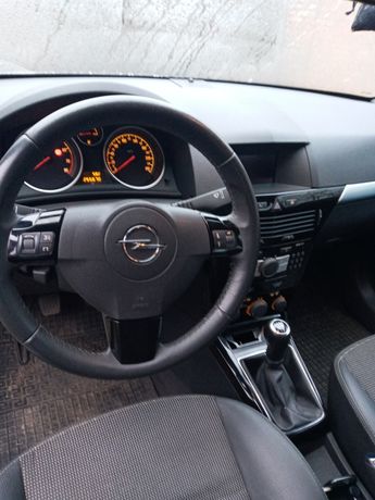 Продам автo Opel Astra H