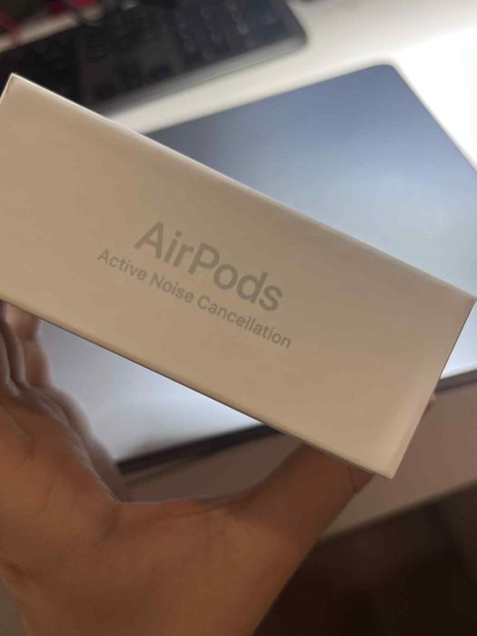 Słuchawki Airpods 4 ANC