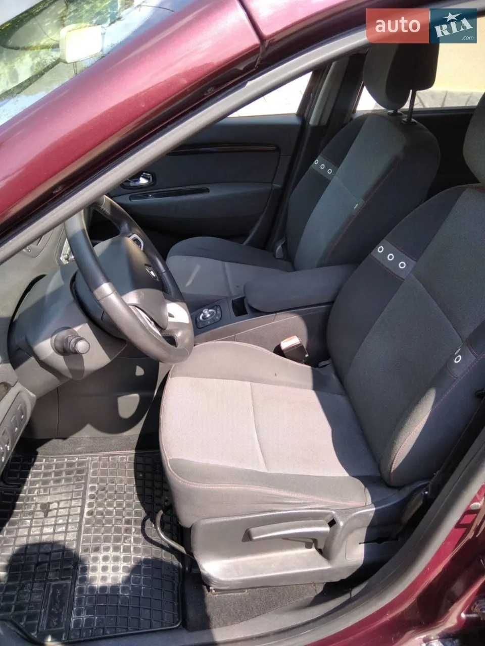 Продам Renault Megane Scenic 2012