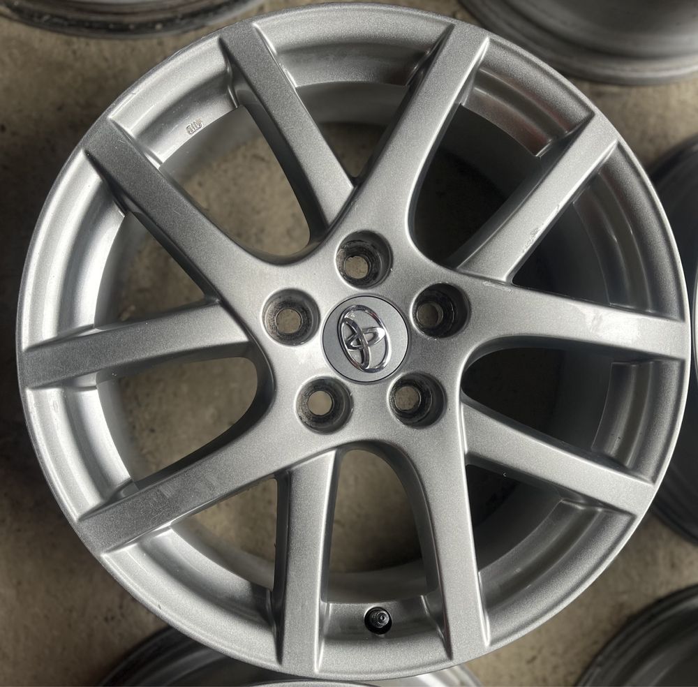Диски Toyota RAV 4 Verso R 17 5 114,3 Avensis Corolla