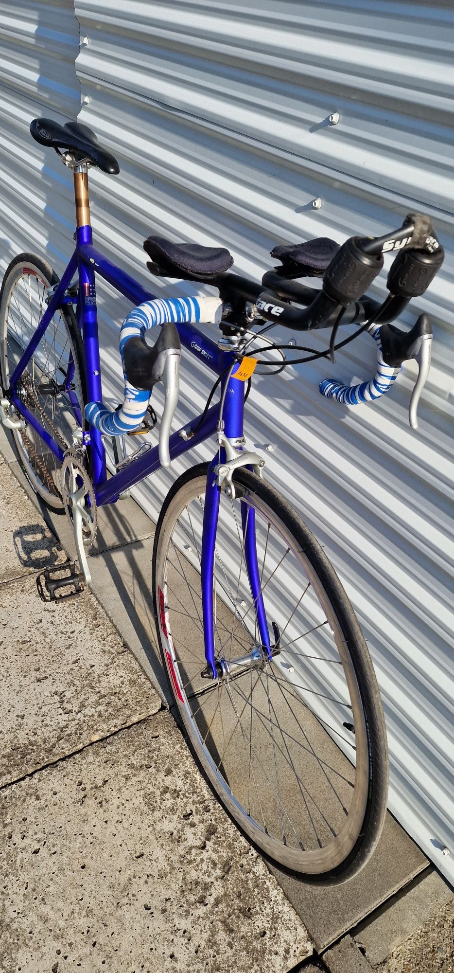 Rower szosowy nr 221. Cannondale 700c rigida 105 triathlon