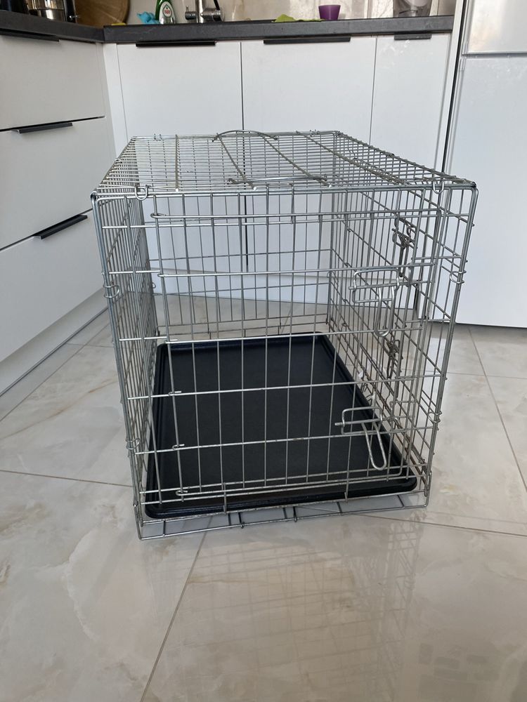 Клітка для собак металева Trixie 78x62x55