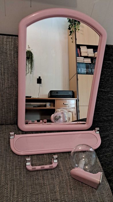 Komplet łazienkowy 5 elementowy.